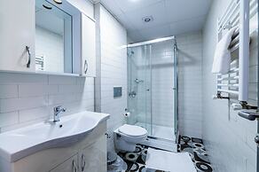 Royal Luxury Hotels Suites