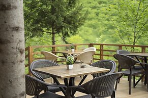 MONTANA SUITE BUNGALOW