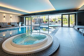 Best Western Premier Le Chapitre Hotel & Spa