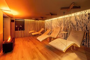 Best Western Premier Le Chapitre Hotel & Spa