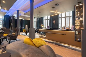 Best Western Premier Le Chapitre Hotel & Spa