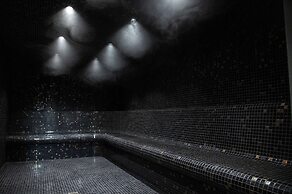 Best Western Premier Le Chapitre Hotel & Spa