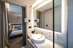 Best Western Premier Le Chapitre Hotel & Spa