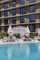 Luxury Sun Berry Residence