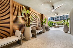 Luxury Sun Berry Residence