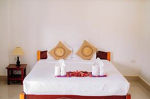 Lisha Grand Riverside Hotel