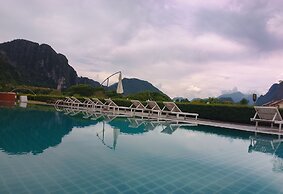 Lisha Grand Riverside Hotel