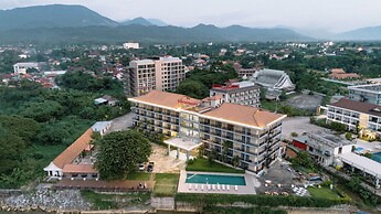 Lisha Grand Riverside Hotel
