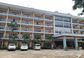 Lisha Grand Riverside Hotel