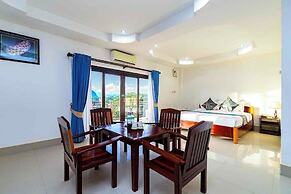 Lisha Grand Riverside Hotel