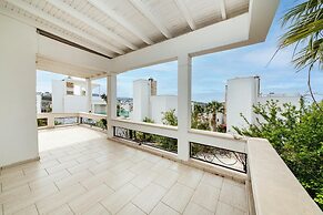 Sea View Huge Private Villa With Terrace in Bodrum