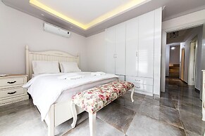 Sea View Huge Private Villa With Terrace in Bodrum