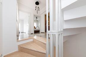 Sea View Huge Private Villa With Terrace in Bodrum