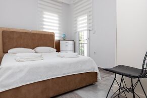 Sea View Huge Private Villa With Terrace in Bodrum