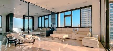 Hayarkon Blue Sea I in Tel Aviv-yafo