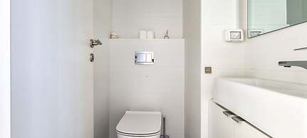 Hayarkon Blue Sea I in Tel Aviv-yafo