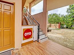 OYO 90945 Arizon Kost