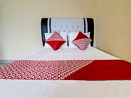 OYO 90945 Arizon Kost