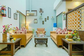 Hotel Seven