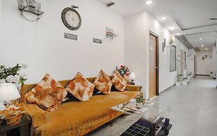 Hotel Seven
