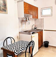 Eleni Apartments Sant George Beach