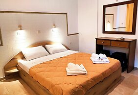 Eleni Apartments Sant George Beach