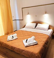 Eleni Apartments Sant George Beach