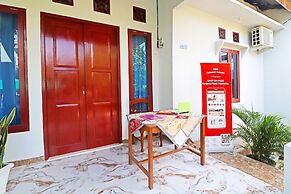 SPOT ON 91222 Kanjeng Mami Homestay Syariah