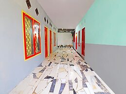 SPOT ON 91222 Kanjeng Mami Homestay Syariah