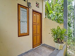 SPOT ON 92281 Susupuan KostNearTaman Deki Lestari