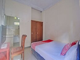 SPOT ON 92281 Susupuan KostNearTaman Deki Lestari