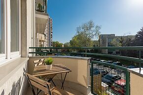 Warsaw Ursynow Studio by Renters