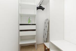 Warsaw Ursynow Studio by Renters