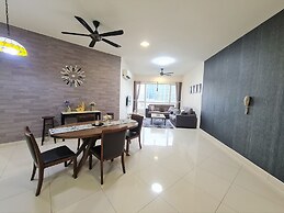 Crest Residence Klcc