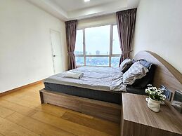 Crest Residence Klcc