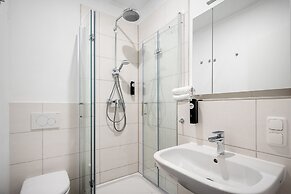 Servus Apartments by Homaris