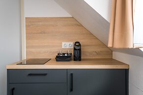 Servus Apartments by Homaris