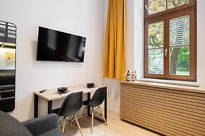 Servus Apartments by Homaris