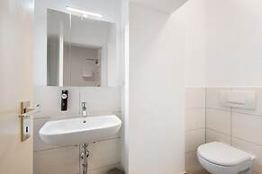 Servus Apartments by Homaris