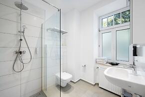 Servus Apartments by Homaris