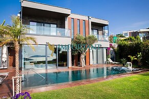 Farilya Villas by Important Group Travel