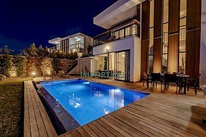 Farilya Villas by Important Group Travel