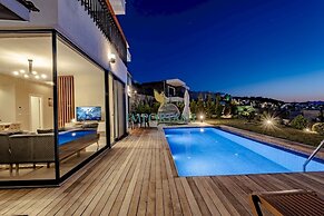 Farilya Villas by Important Group Travel