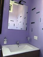 Olbia, Near Costa Smeralda Airport - Non-smoking