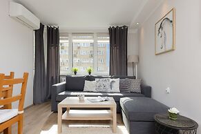 Panska Apartament With AC by Renters