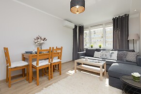 Panska Apartament With AC by Renters