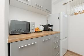 Panska Apartament With AC by Renters