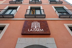 Hospedium Hotel La Farm