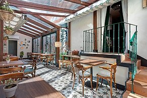 Hospedium Hotel La Farm