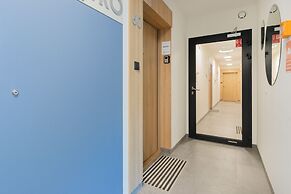 Osiedle Latarników Apartment by Renters